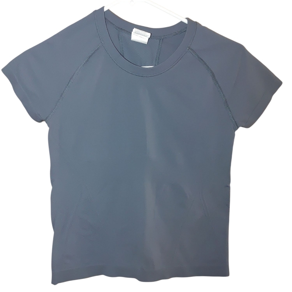 Athleta Gray Short Sleeve T-Shirt, Size XS - Picture 3 of 9